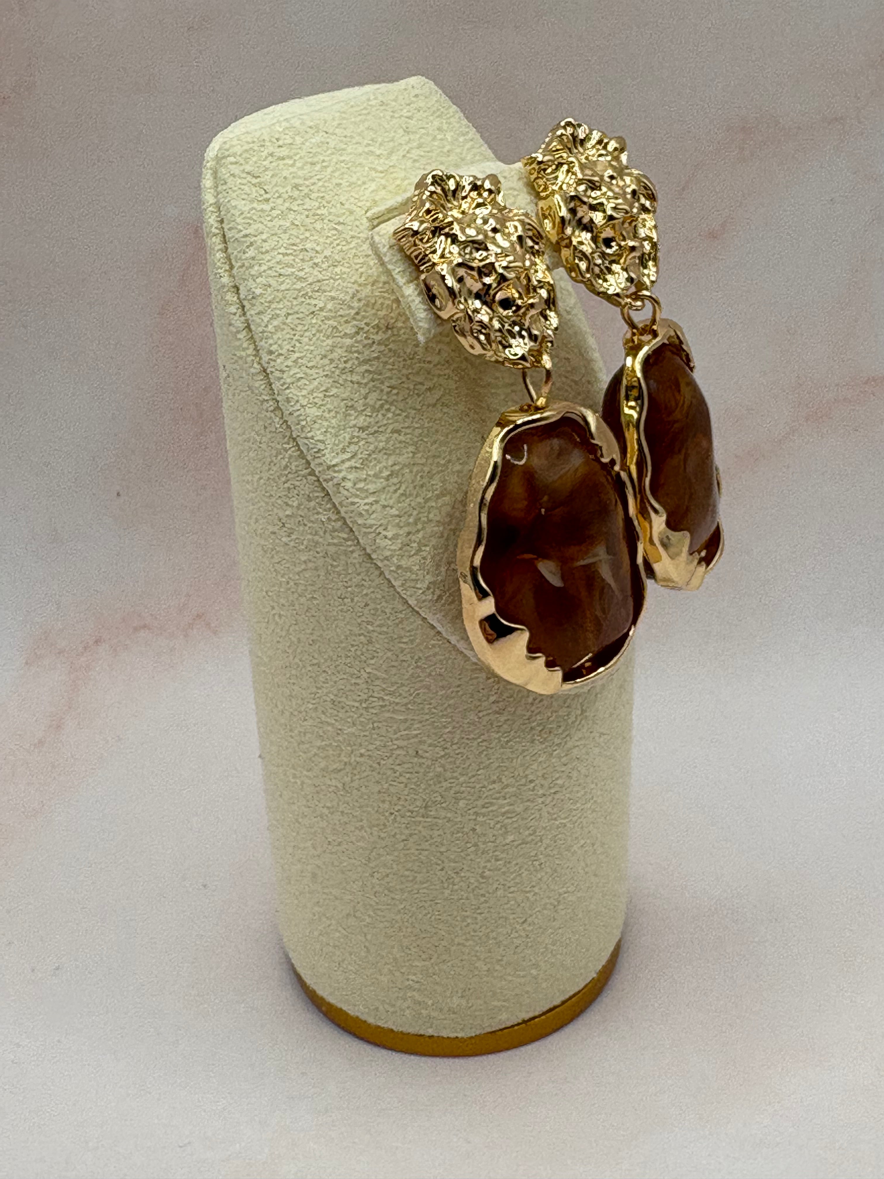 Luxury Brown Drop Goldtone Clip On Earrings